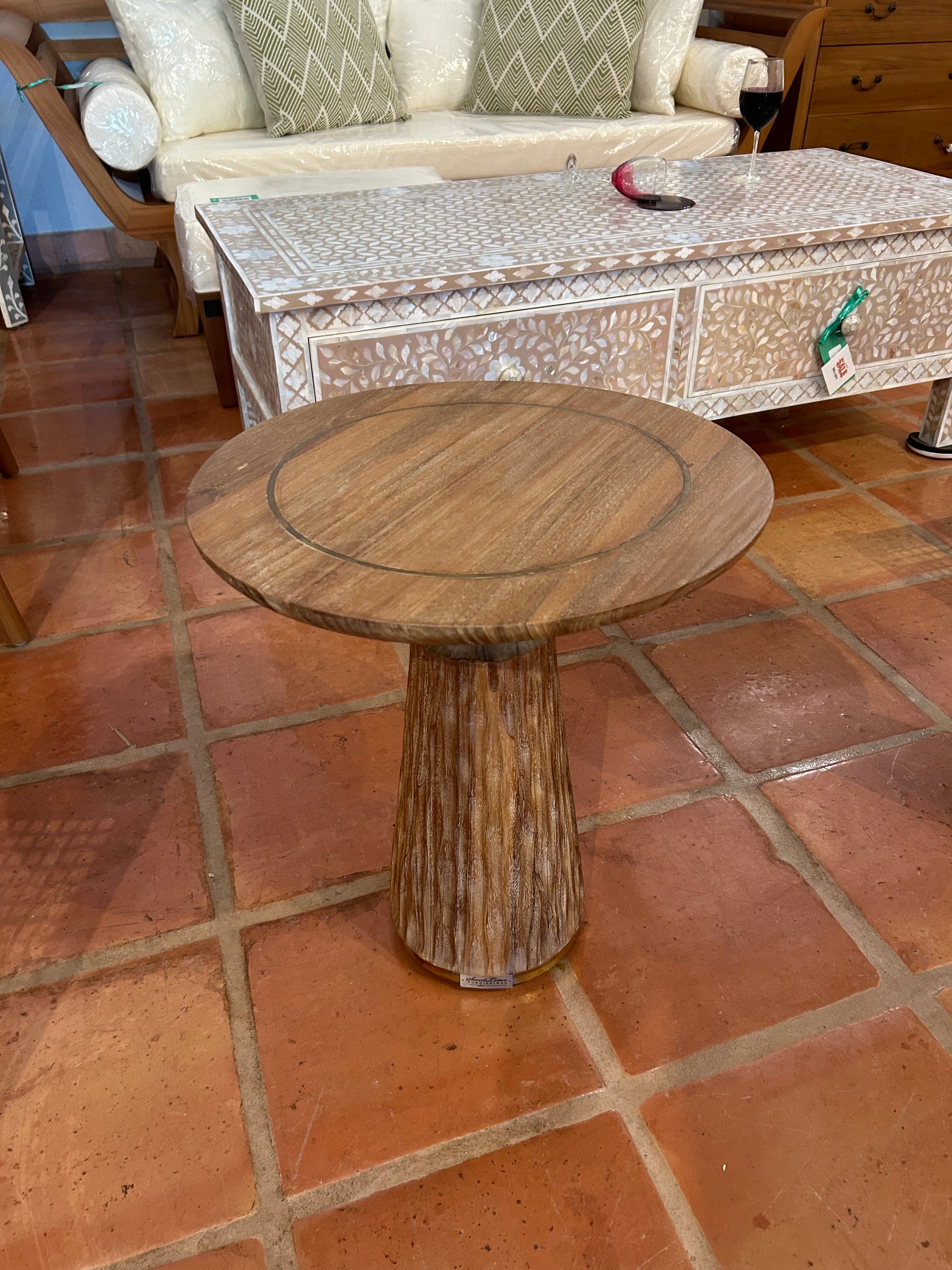 Gelombang Teak Side Table Small in White Finish